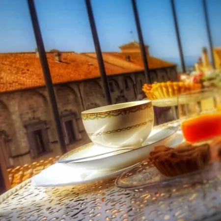 Le Torri Di 4*