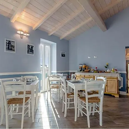 Le Torri Di Bed & Breakfast 4*