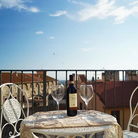 Le Torri Di 4*