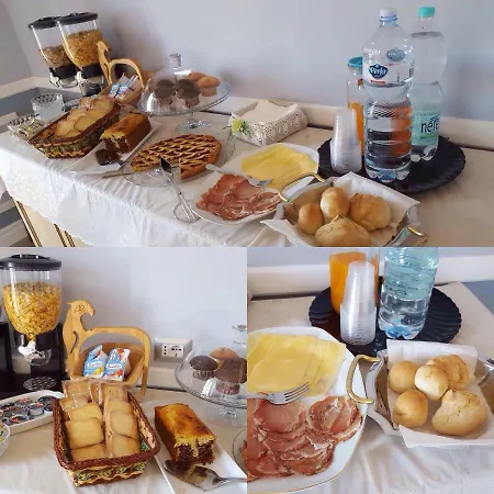 Le Torri Di Oda ve Kahvaltı 4*