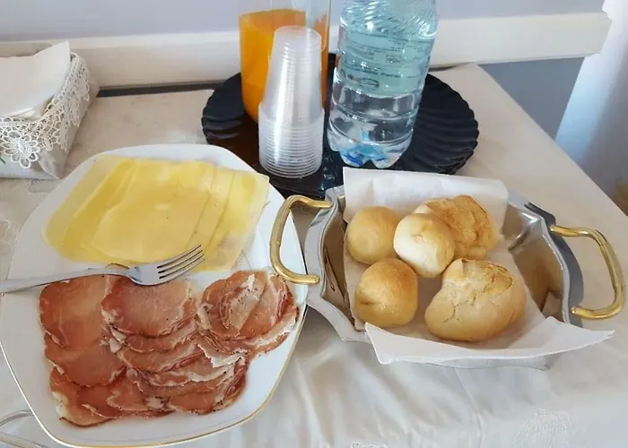 Le Torri Di Couette-café 4*